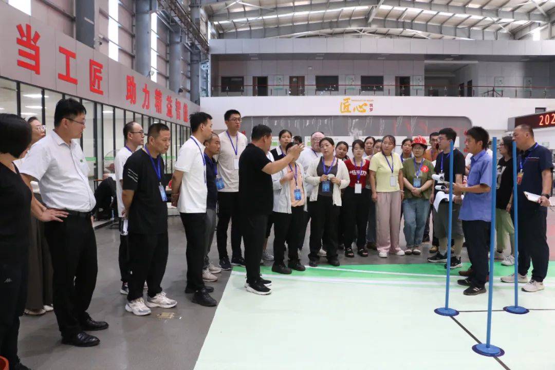 “重”工出“細(xì)”活，德州市新材料產(chǎn)業(yè)（橋式起重機(jī)）技能競(jìng)賽成功舉辦:橋式起重機(jī)
